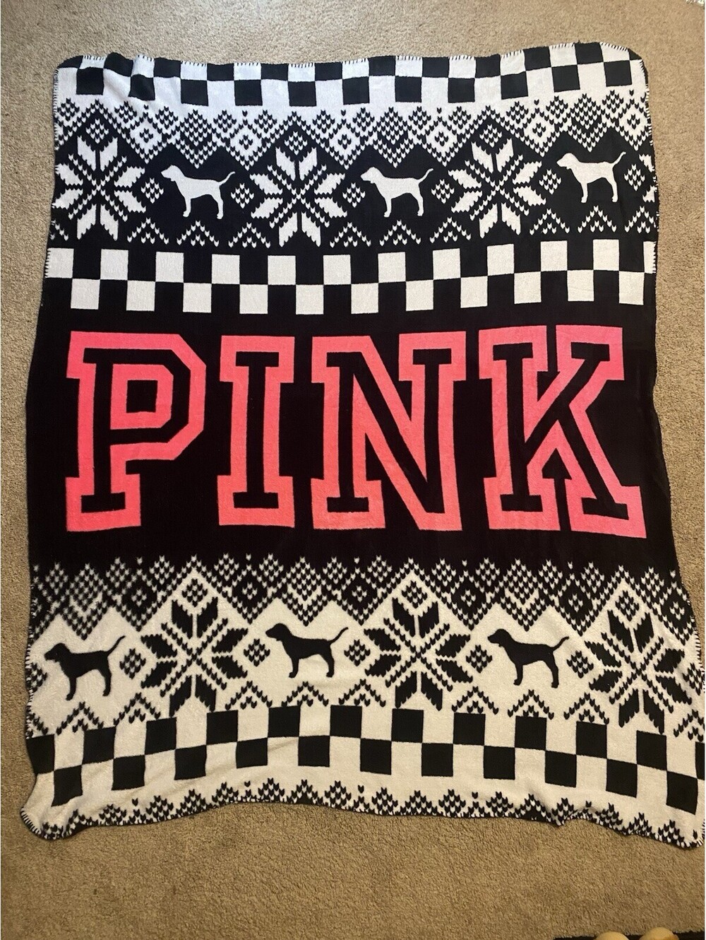 Victorias Secret PINK White & Black Dog & Snowflake Pattern Fleece Throw Blanket